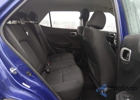 2022 Hyundai Venue Se из США, поврежденный, VIN KMHRB8A37NU152118